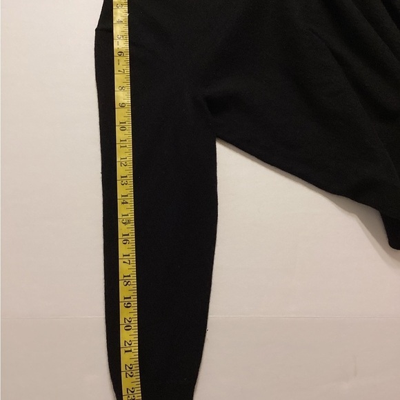 Club Room Men’s Quarter Zipper Sweater - Picture 9 of 9